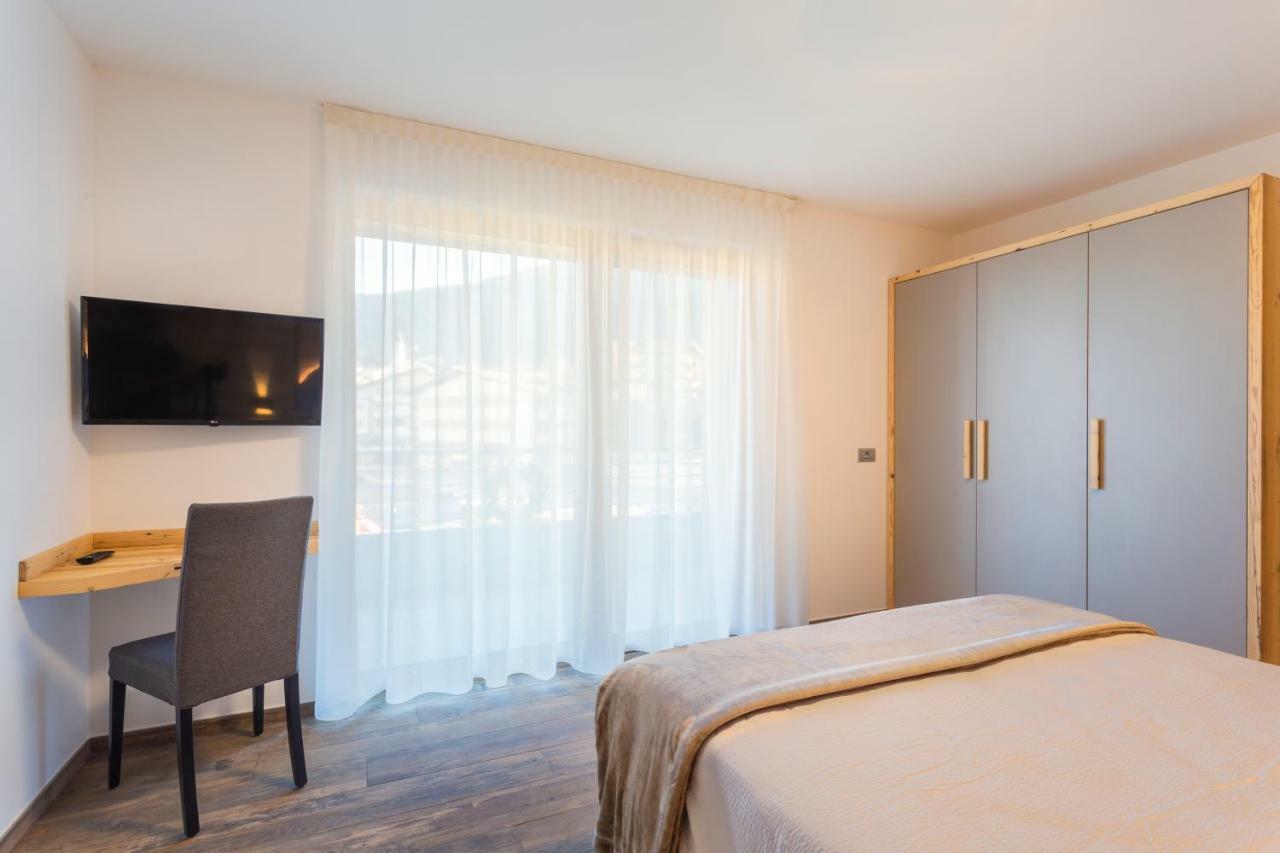 Residence Mille Montagne อันดาโล ภายนอก รูปภาพ